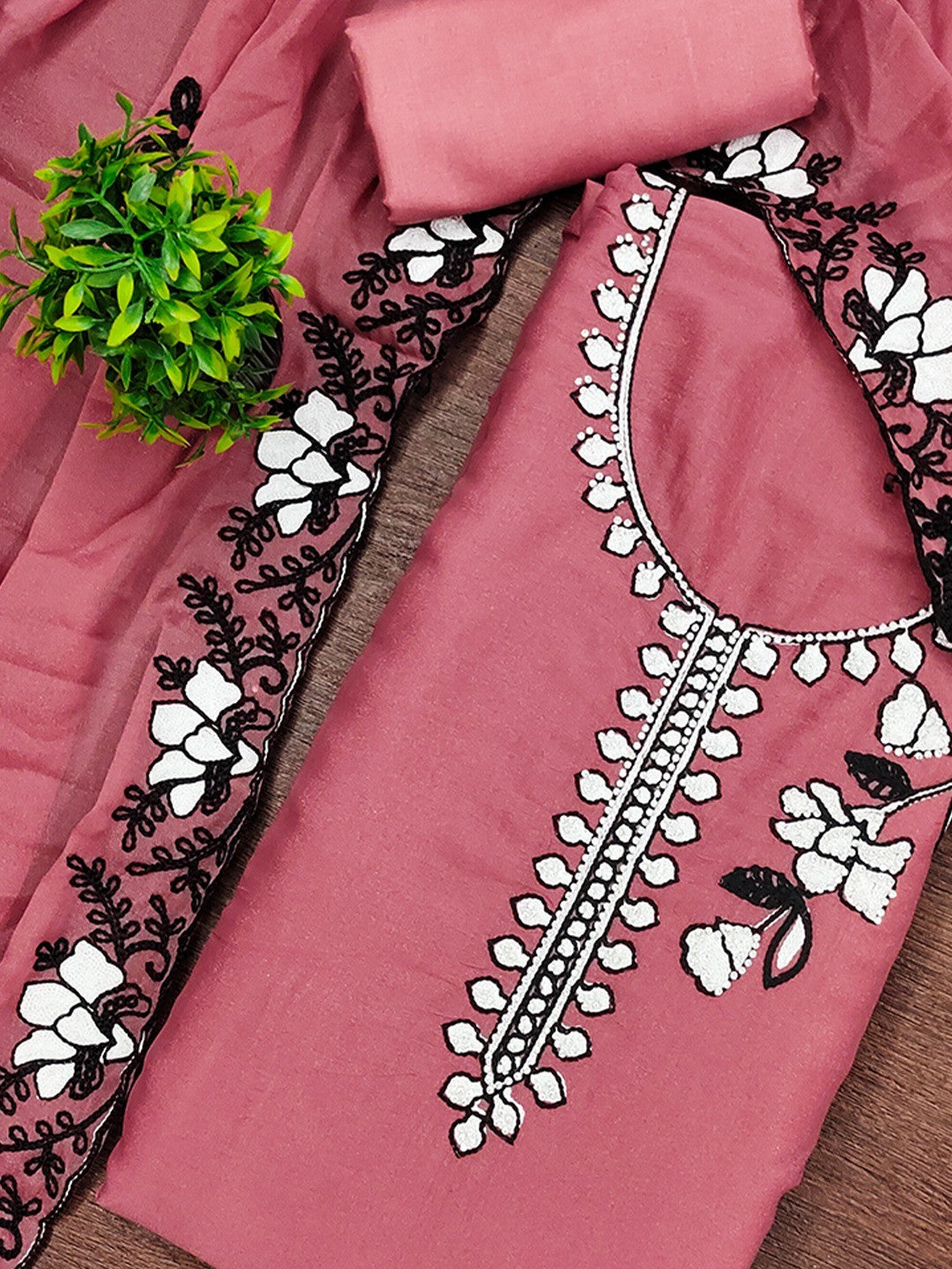 Peach Premium Star Georgette Dress Material Featuring Intricate Floral Embroidery - Image 5