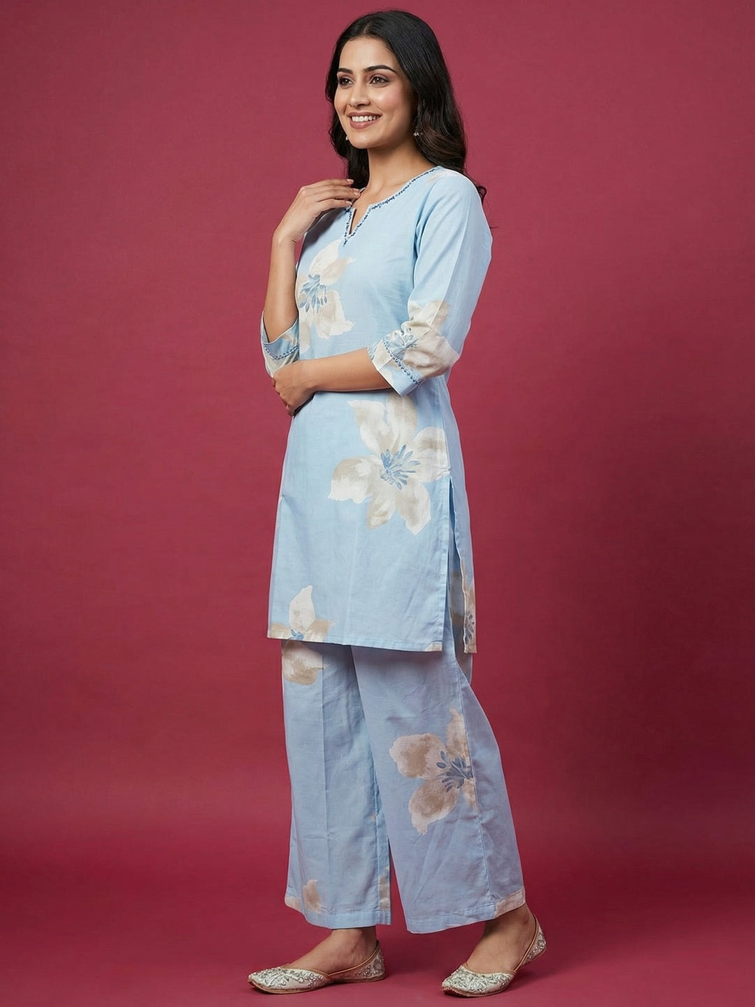 Blue Floral Printed Pure Cotton Co-Ord Set for Casual Ethnic Styling - Image 2