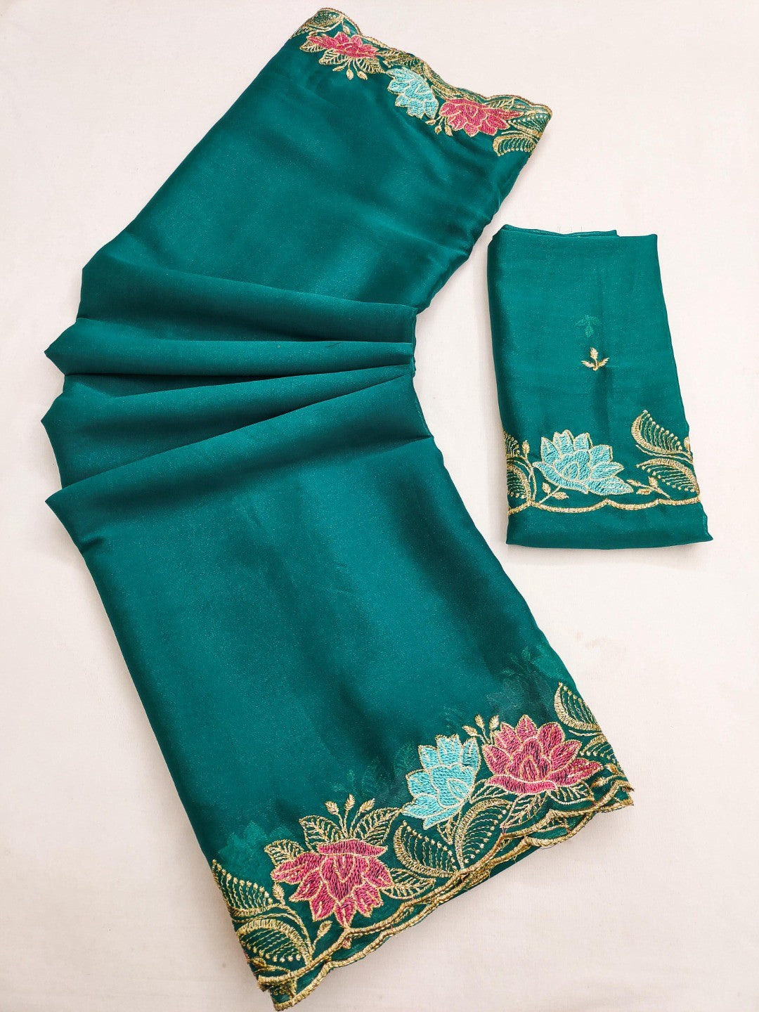 Designer Rama Green Tussar Silk Saree with Premium Floral Embroidered Border Work - Image 5