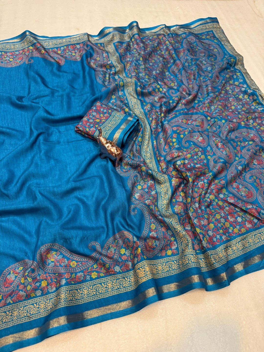 Teal Tussar Silk Saree with Classic Paisley Pattern and Refined Traditional Finish - Image 2