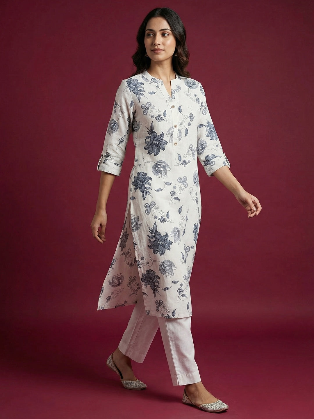 Ethnic Style Offwhite Floral Print Pure Cotton Straight Fit Kurti for Casual Wear - Image 4