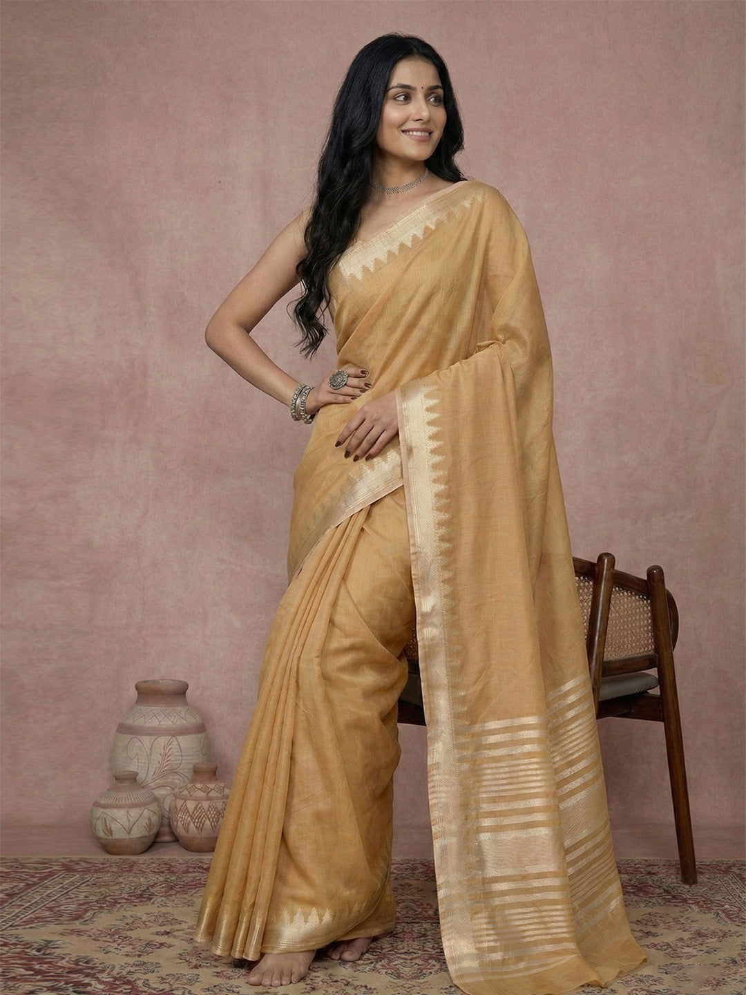 Delicate Beige Stripe Pattern Woven Cotton Silk Saree With Subtle Artisan Weave - Image 2