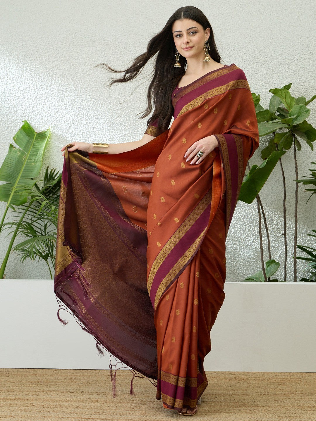 Traditional Rust Floral Zari Weaving Banarasi Silk Saree With Statement Tassel Pallu - Image 3