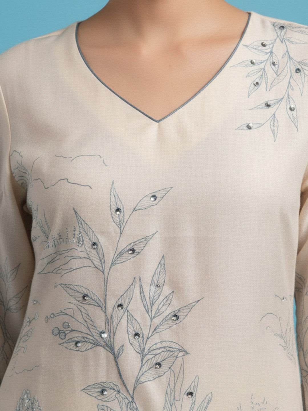 Party Wear Offwhite Floral Printed Cotton Blend Two Piece Set with Elegant Sequin Work - Image 4