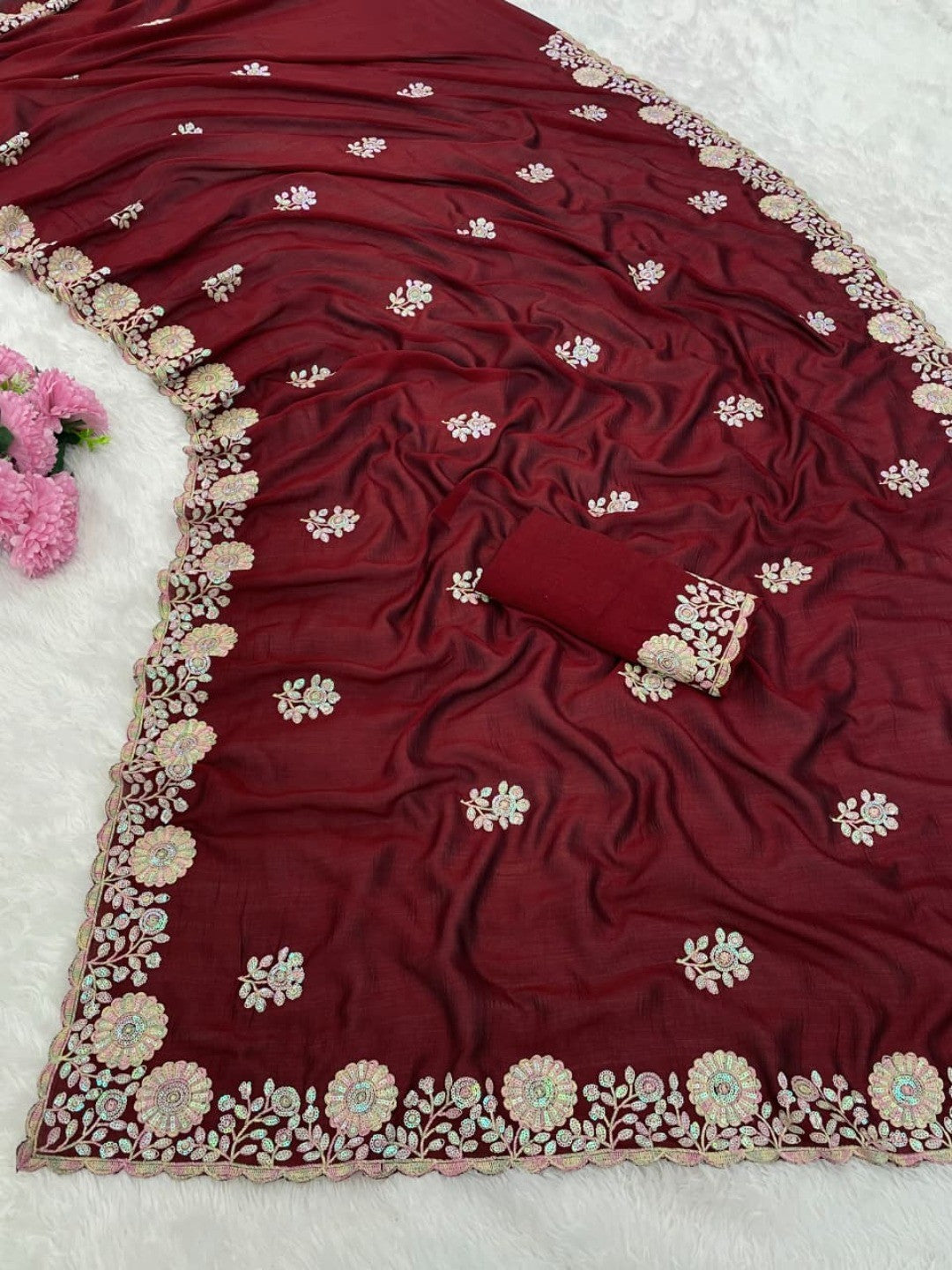 Luxurious Maroon Floral Vichitra Silk Saree Embellished With Thread Embroidery & Sequins Work - Image 9