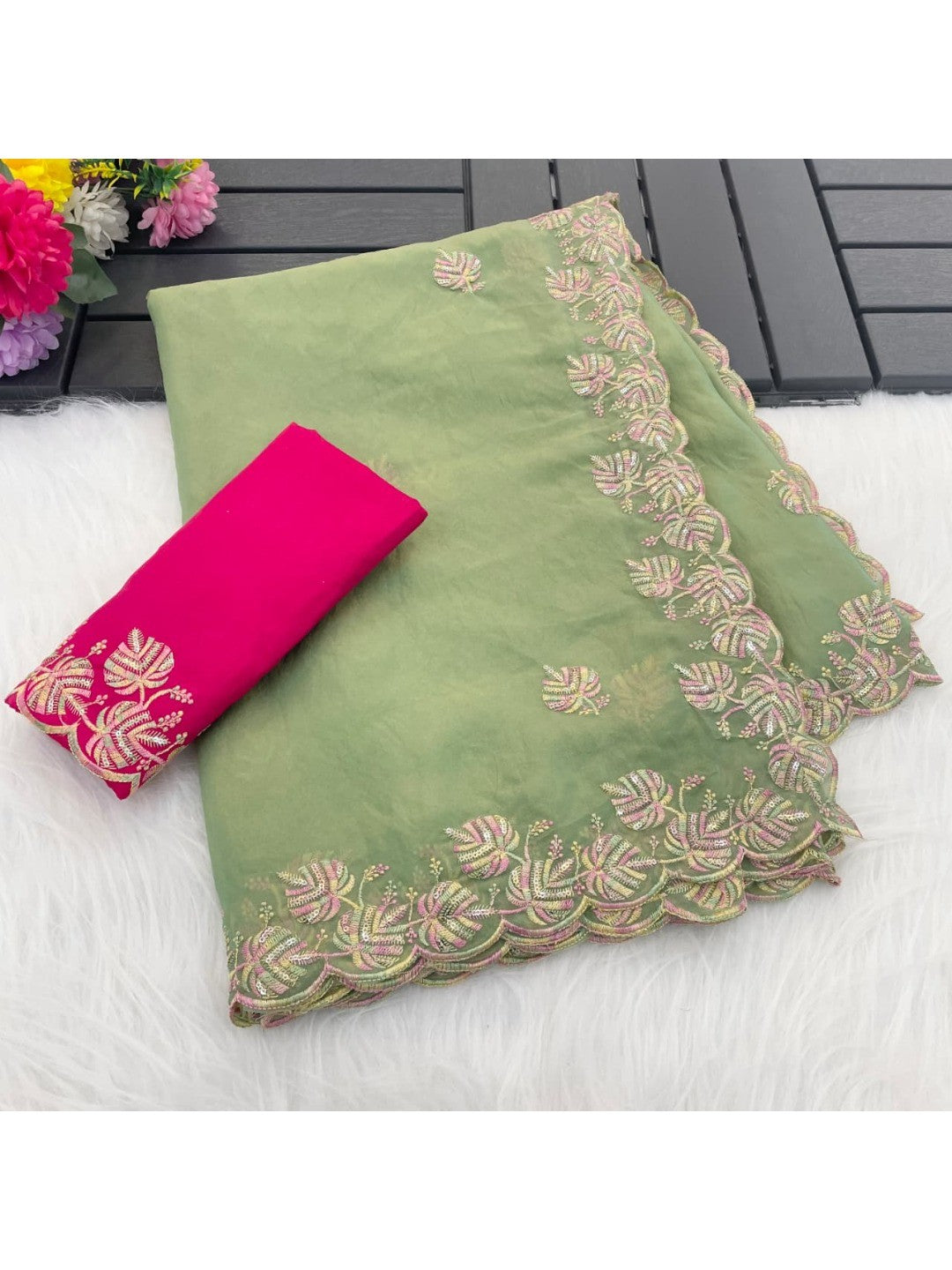 Charming Green Floral Silk Blend Saree Enhanced With Thread Embroidery & Subtle Sequins Work - Image 9