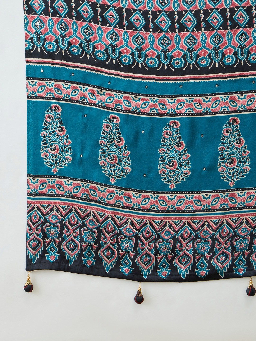 Trendy Black & Teal Floral Print Satin Saree With Traditional Khatli Embroidery Work - Image 8