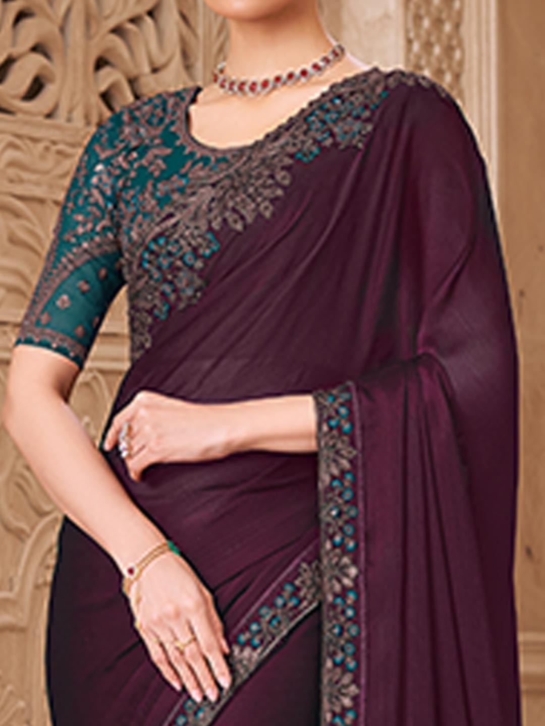 Burgundy Georgette Saree Featuring Detailed Embroidered Border - Image 5