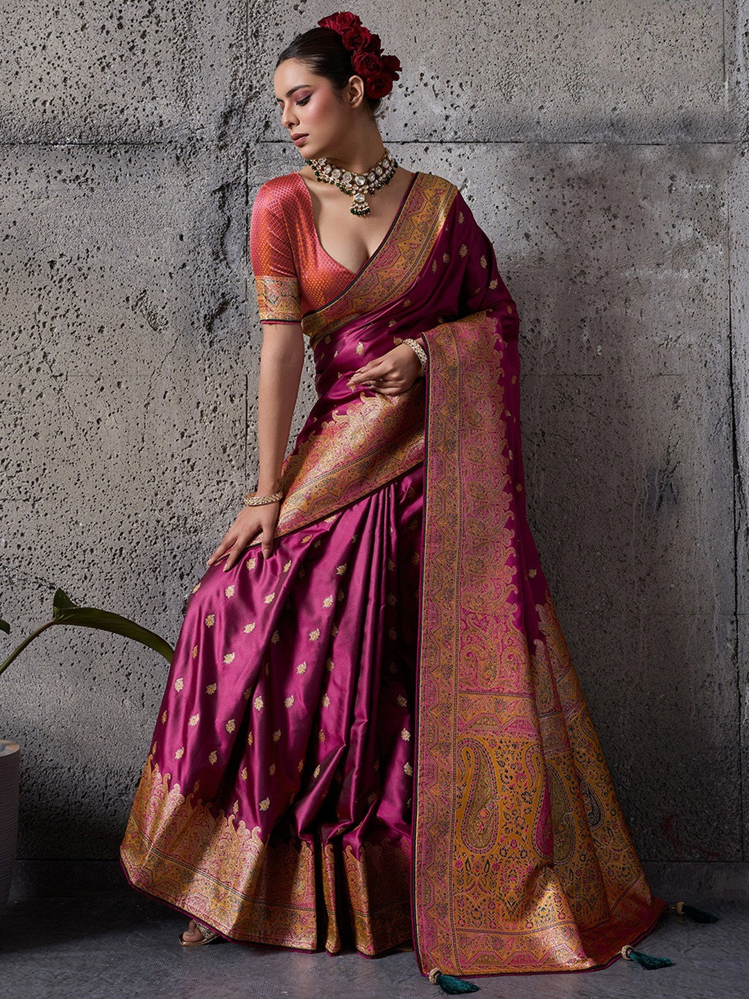Traditional Magenta Floral & Paisley Meenakari Woven Satin Silk Blend Saree With Tassel Pallu - Image 3