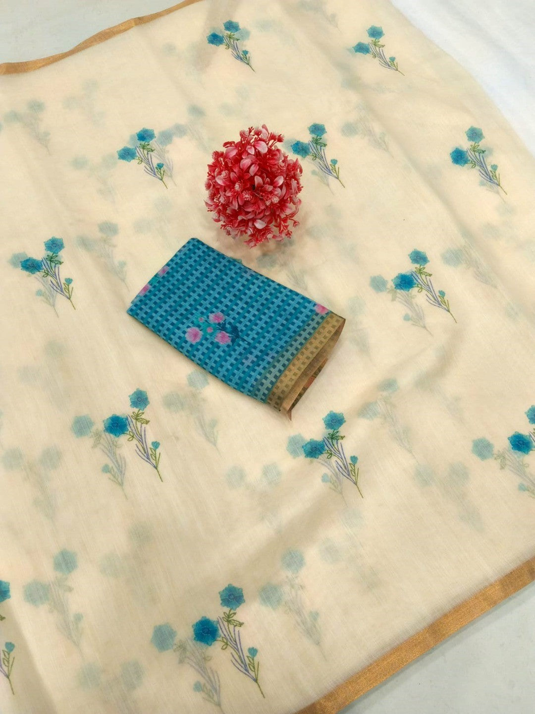 Premium Cream Floral Print Linen Saree With Elegant Zari Woven Border - Image 2