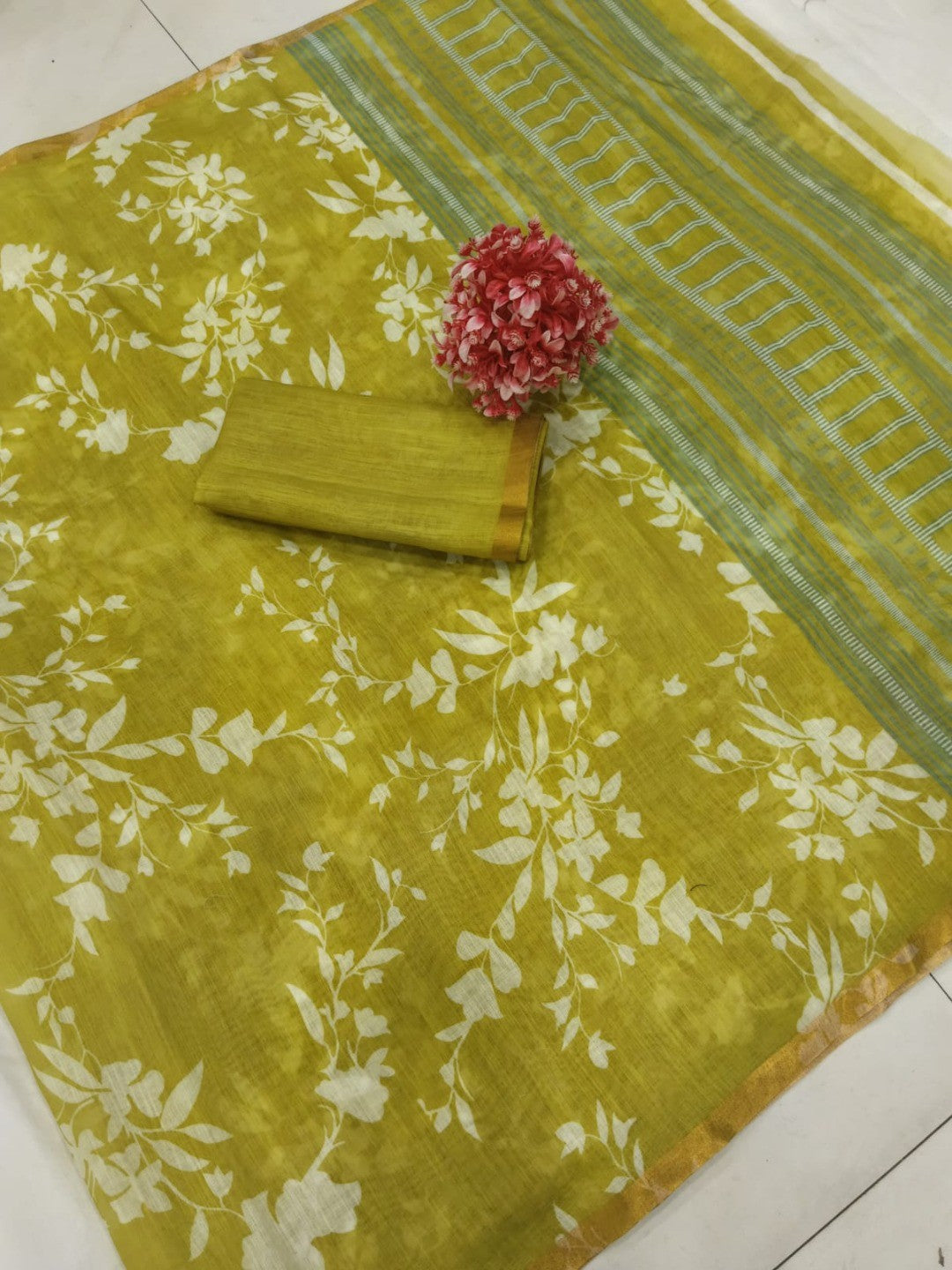 Lime Green Linen Saree with Floral Print Elegant Ethnic Wear - Image 2
