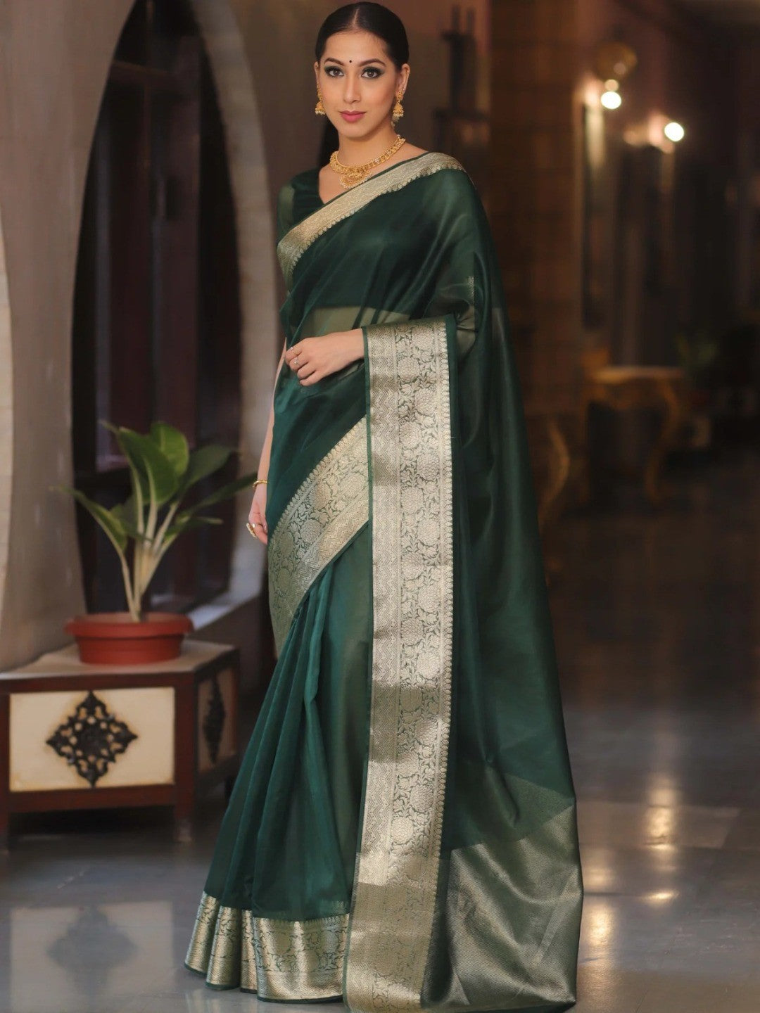 Classic Dark Green Solid Organza Saree Featuring Floral Golden Zari Weaving Border - Image 5
