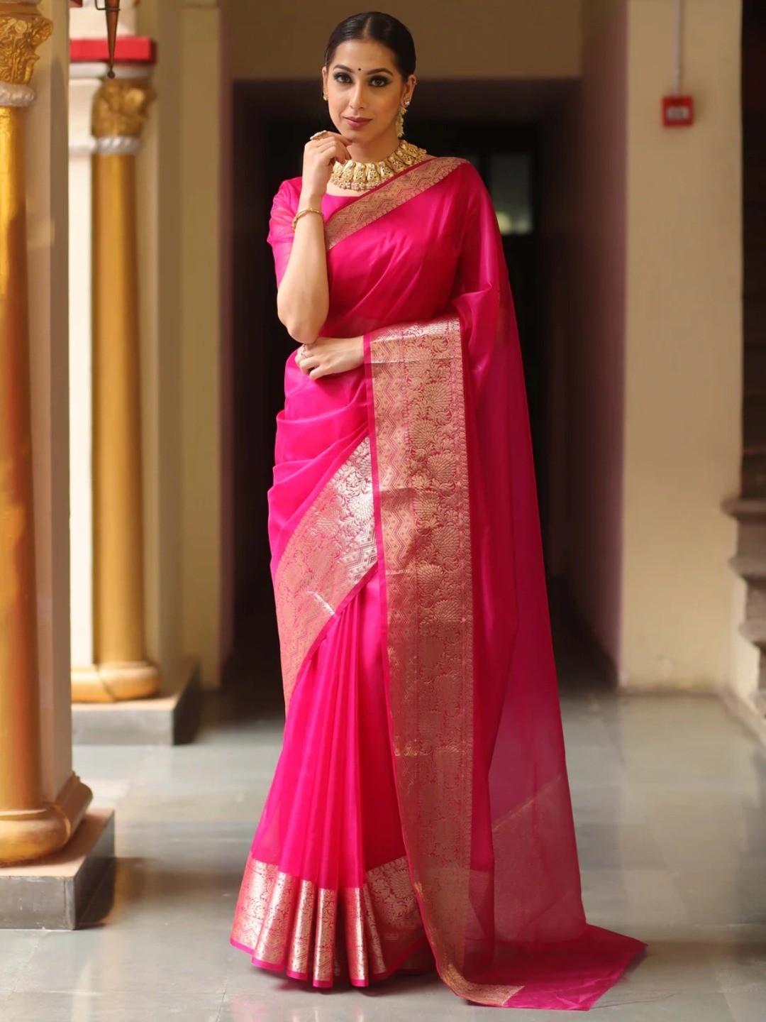 Classic Rani Pink Solid Organza Saree Featuring Floral Golden Zari Weaving Border - Image 7