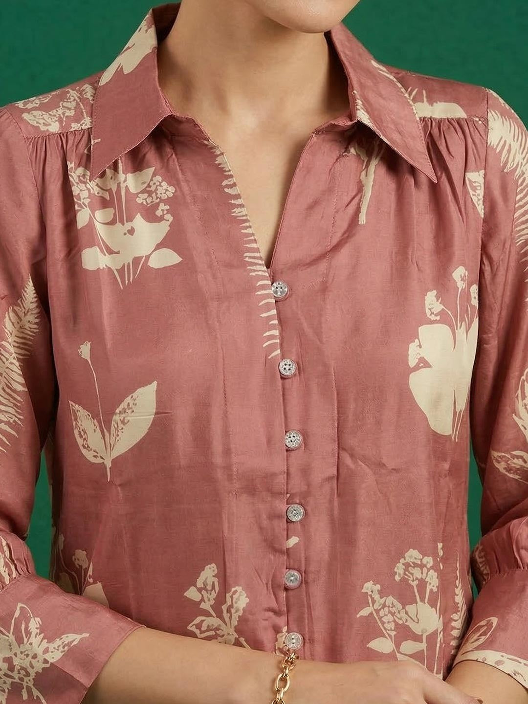 Elegant Pink Muslin Top with Floral Print and Collared Neck - Image 4