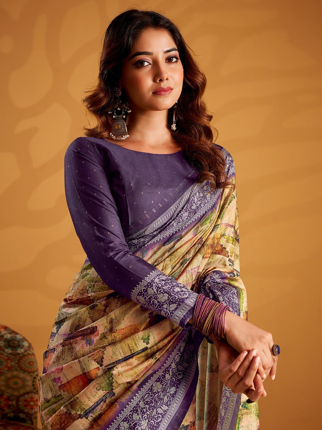 Graceful Multicolor Tussar Silk Saree Adorned with Artistic Floral Digital Print - Image 2