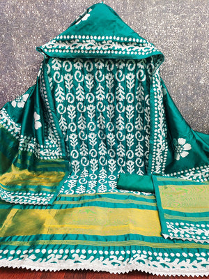 Designer Rama Green Floral Zari Woven Jacquard Dress Material With Classic Ethnic Appeal - Image 2