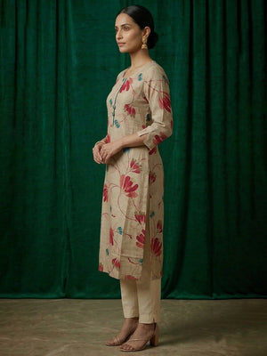 Casual Wear Cream & Pink Floral Printed Viscose Straight Fit Kurti with Soft Fabric Comfort - Image 2