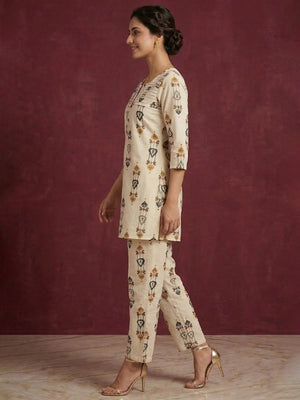 Casual Wear Off White & Blue Printed Pure Cotton Co-Ord Set with Stylish Look - Image 2