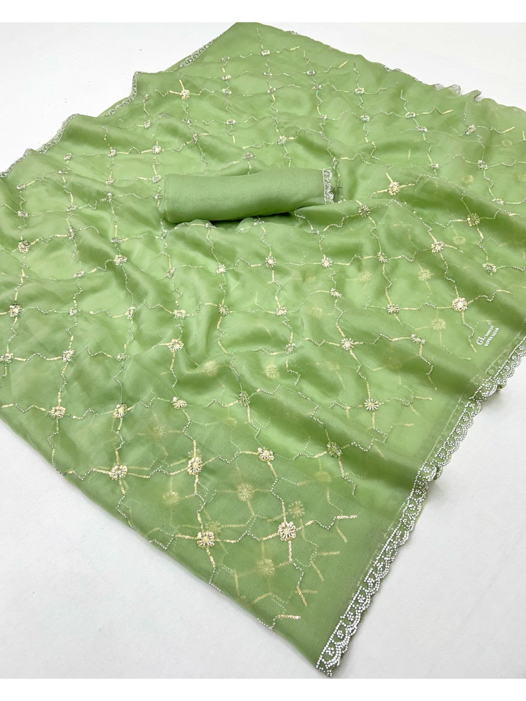 Elegant Green Chiffon Saree Adorned With Sequins Beads & Stone Embellished Work - Image 3