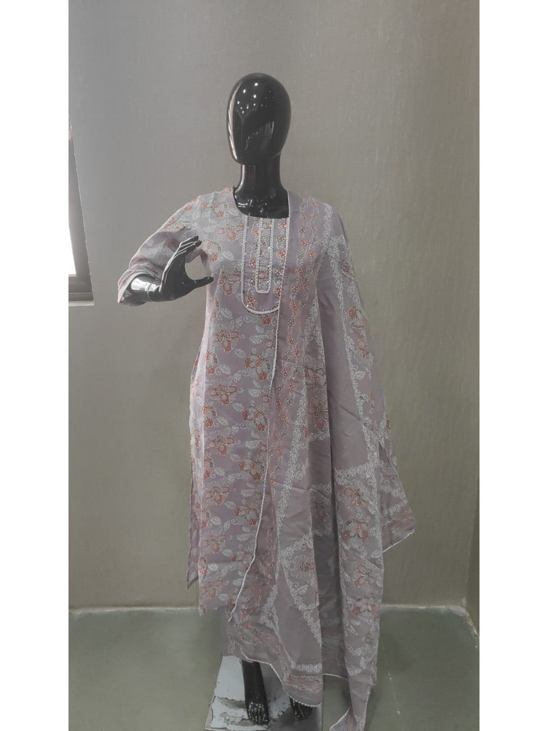 Lavender Floral Printed Pure Cotton Salwar Suit with Dupatta - Image 3