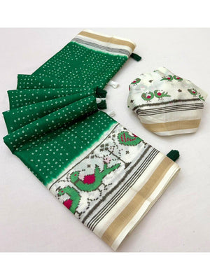 Classic Green Bandhani Printed Saree Featuring Bird Motif Pallu With Elegant Tassel Work - Image 2
