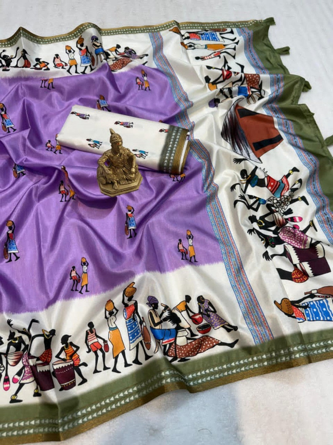 Charming Lavender Warli Print Mulmul Cotton Saree Designed With Beautiful Border Work - Image 2