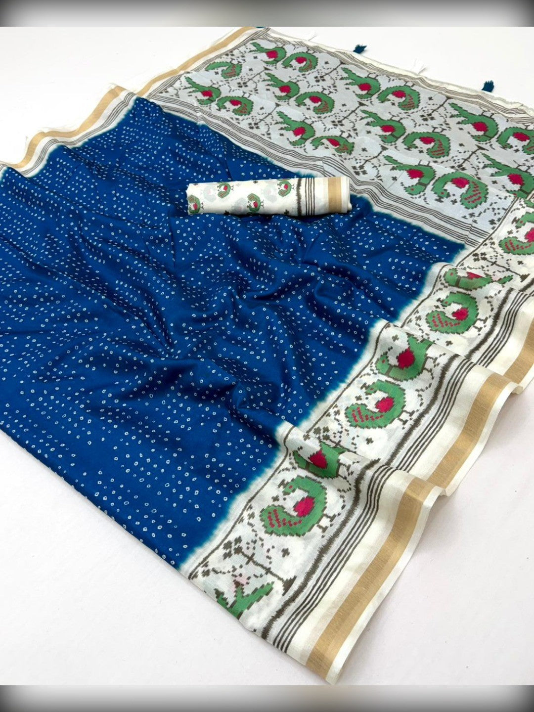 Classic Blue Bandhani Printed Saree Featuring Bird Motif Pallu With Elegant Tassel Work - Image 3