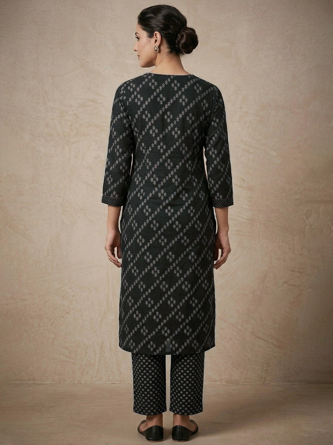 Black Paisley Printed Pure Cotton Salwar Suit Set with Traditional Design - Image 3