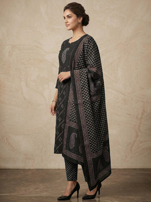 Black Paisley Printed Pure Cotton Salwar Suit Set with Traditional Design - Image 2