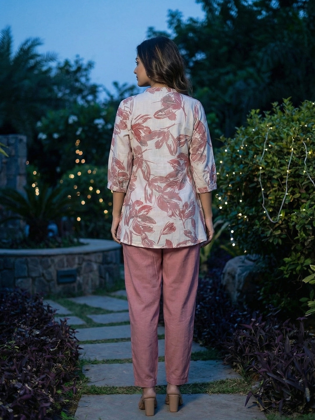 Modern Dusty Pink Viscose Floral Print Co-Ord Set with Stylish Top and Bottom Set - Image 3