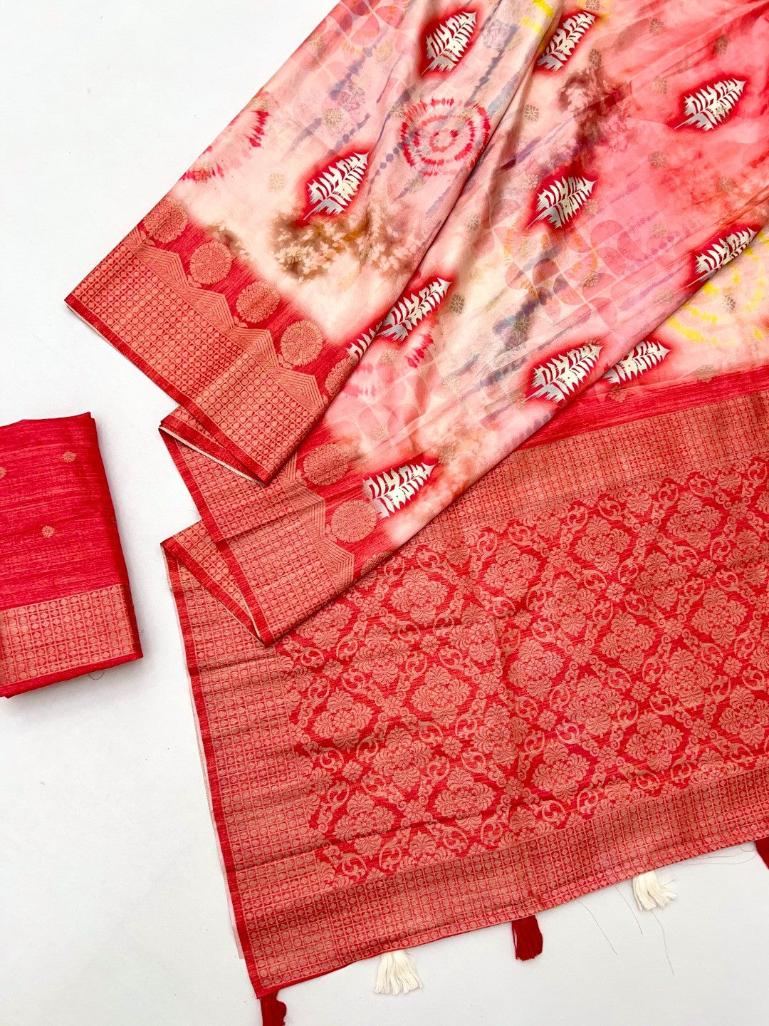 Elegant Red Bemberg Saree with Digital Print and Rich Pallu - Image 2
