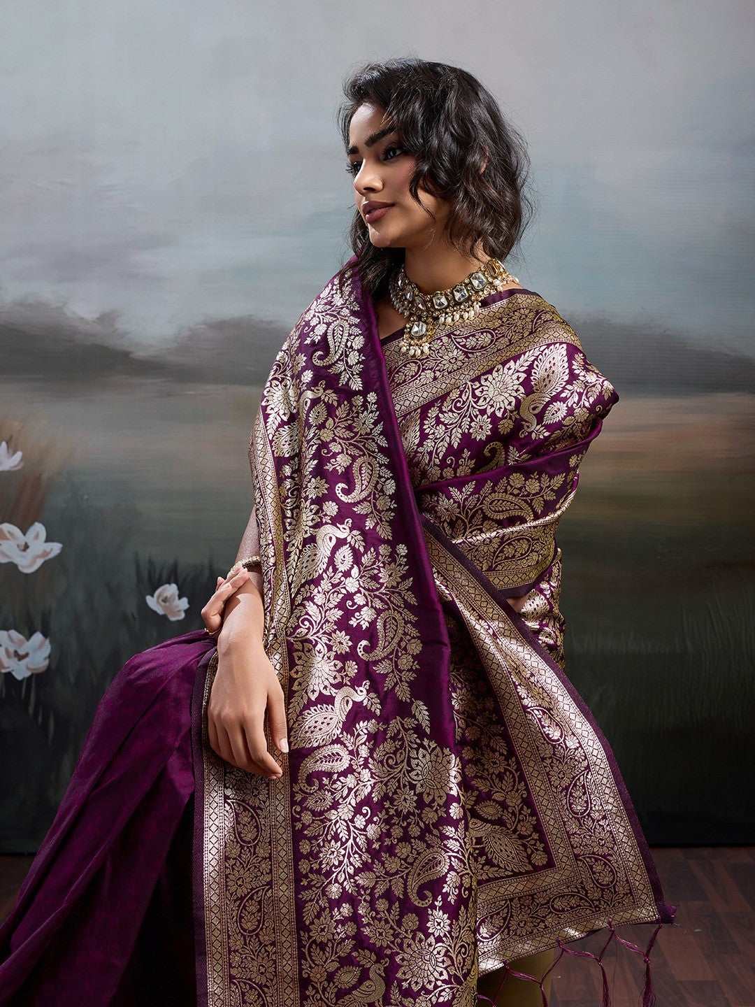 Rich Wine Floral & Peacock Motif Weaving Silk Blend Saree With Decorative Tassel Pallu - Image 2