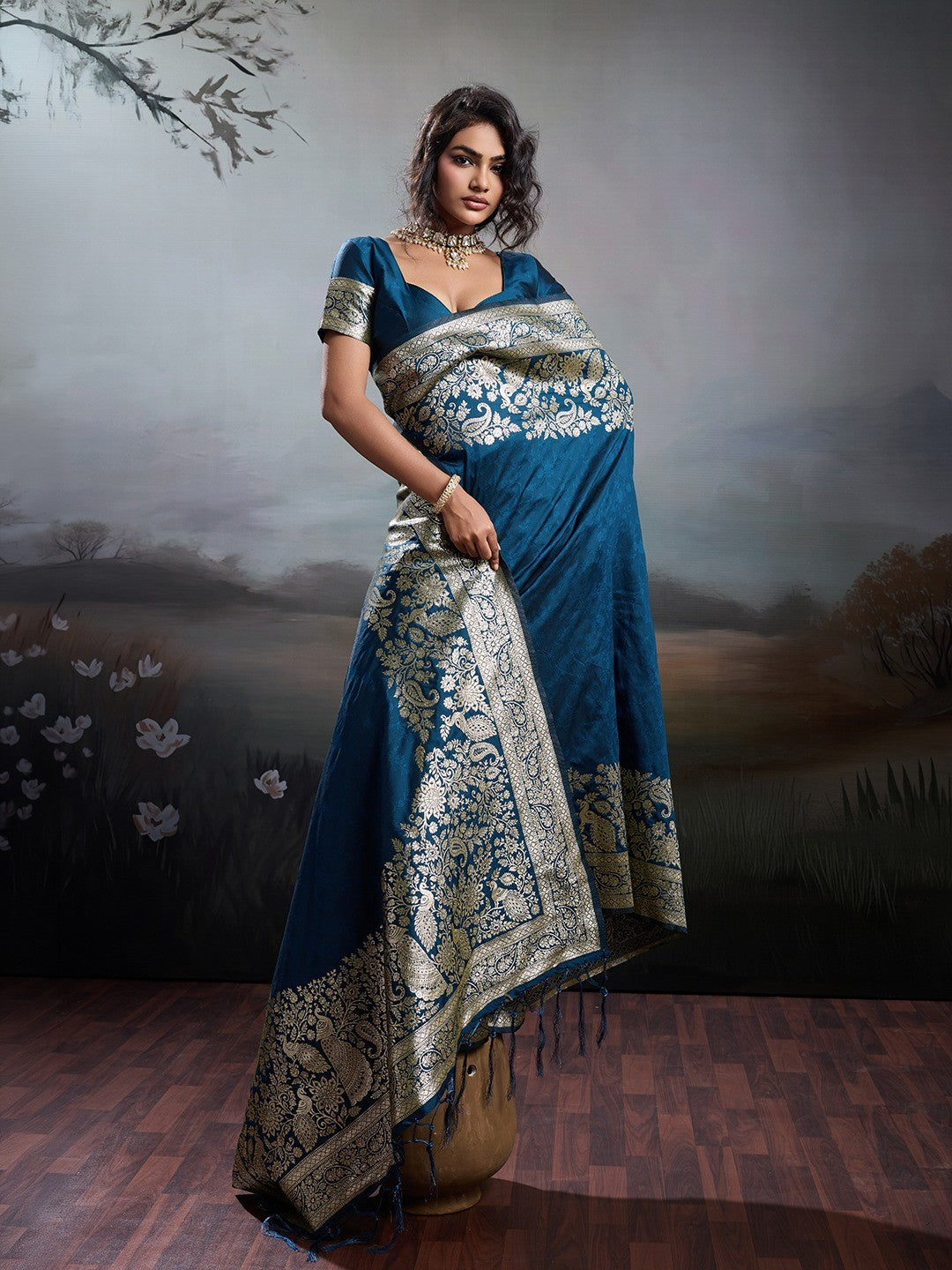 Rich Morpich Blue Floral & Peacock Motif Weaving Silk Blend Saree With Decorative Tassel Pallu - Image 4