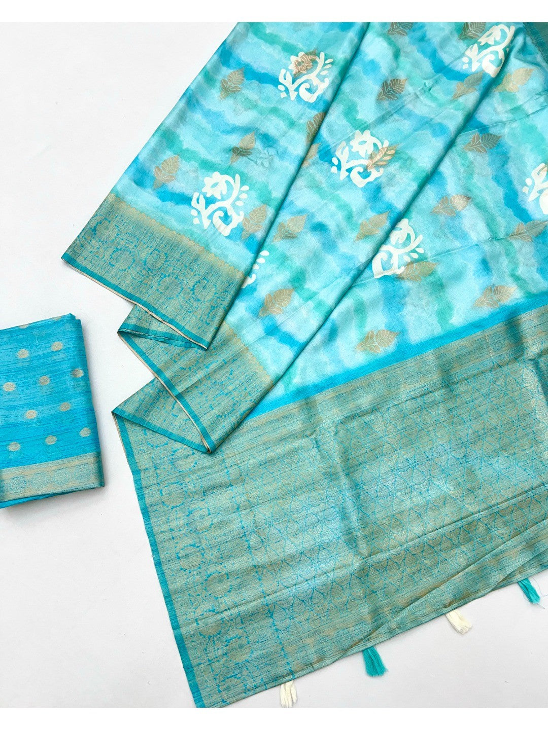 Rama Blue Bemberg Saree with Digital Print and Rich Pallu - Image 2
