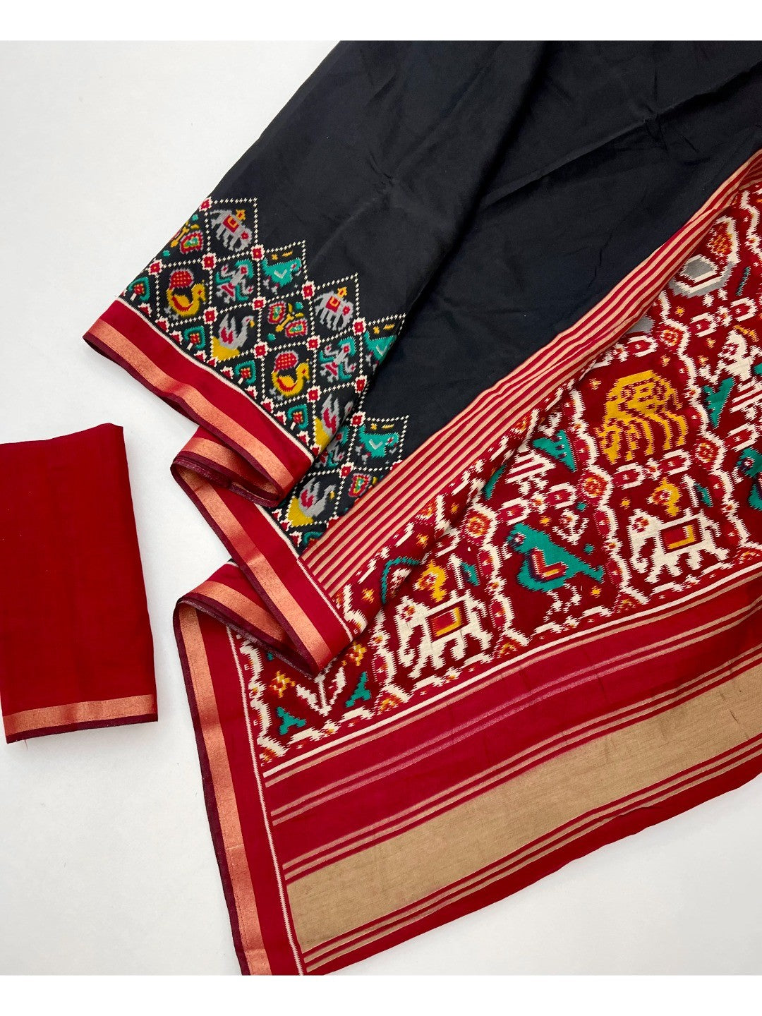 Elegant Black Viscose Saree with Ikkat Print and Red Border - Image 3