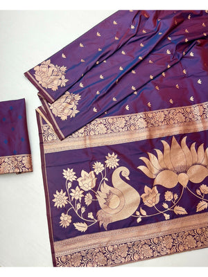 Graceful Purple Lotus Design Art Silk Saree Adorned With Rich Zari Weaving Work - Image 2