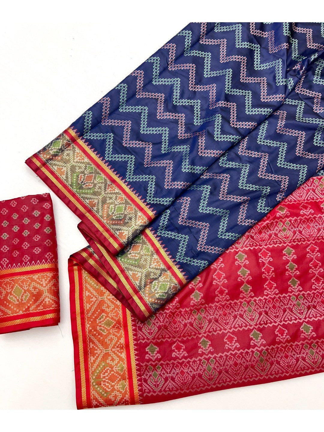 Navy Blue Zig-Zag Art Silk Saree with Contrast Red Border - Image 2