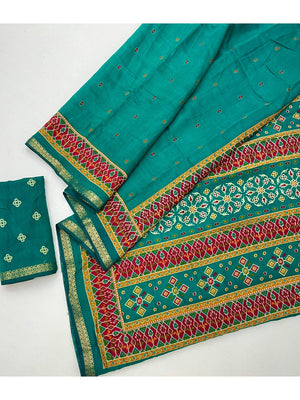 Stunning Teal Viscose Saree with Patola Print Border & Graceful Look - Image 2