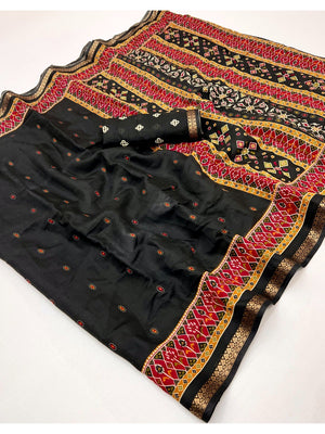 Stunning Black Viscose Saree with Patola Print Border & Graceful Look - Image 2