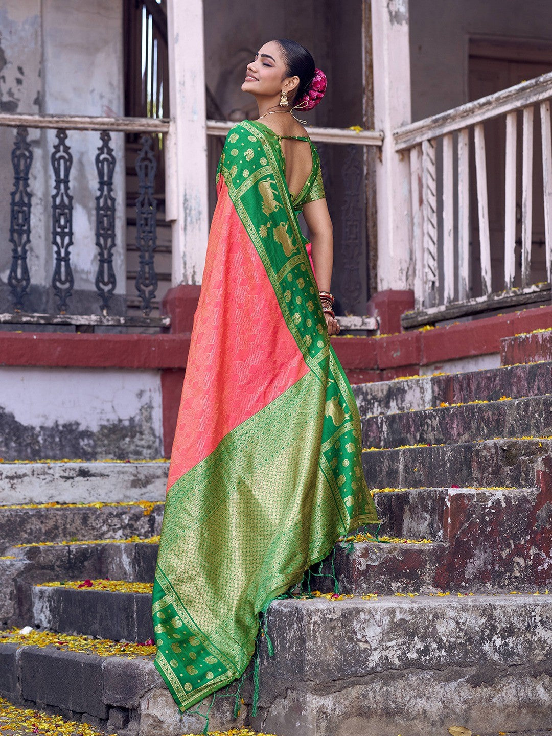 Premium Pink Geometric & Animal Motif Weaving Saree With Decorative Tassel Pallu - Image 3