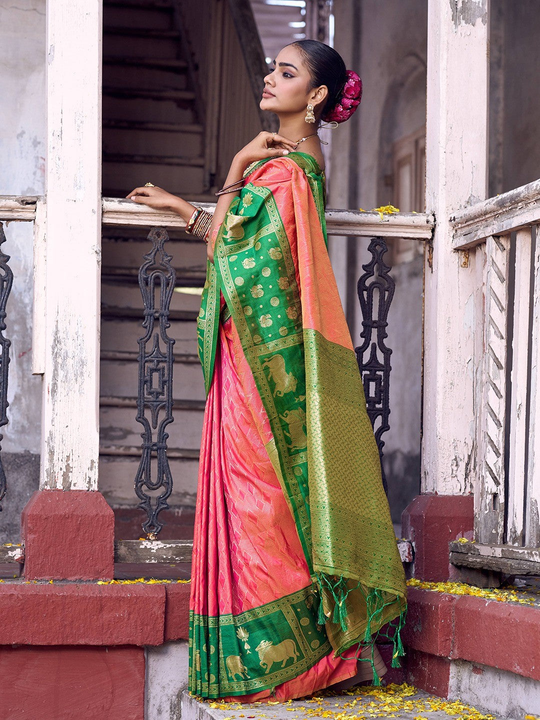 Premium Pink Geometric & Animal Motif Weaving Saree With Decorative Tassel Pallu - Image 6