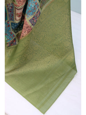 Classic Green Floral Digital Print Burbury Silk Blend Saree With Jacquard Woven Border & Pallu - Image 2