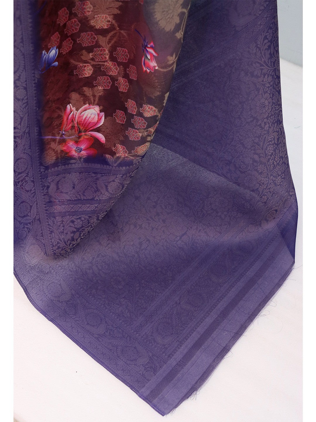 Classic Multicolor Floral Digital Print Burbury Silk Blend Saree With Jacquard Woven Border & Pallu - Image 2