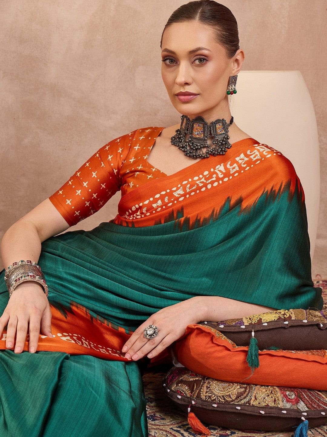 Graceful Green Satin Saree Featuring Orange Ethnic Print Border - Image 4