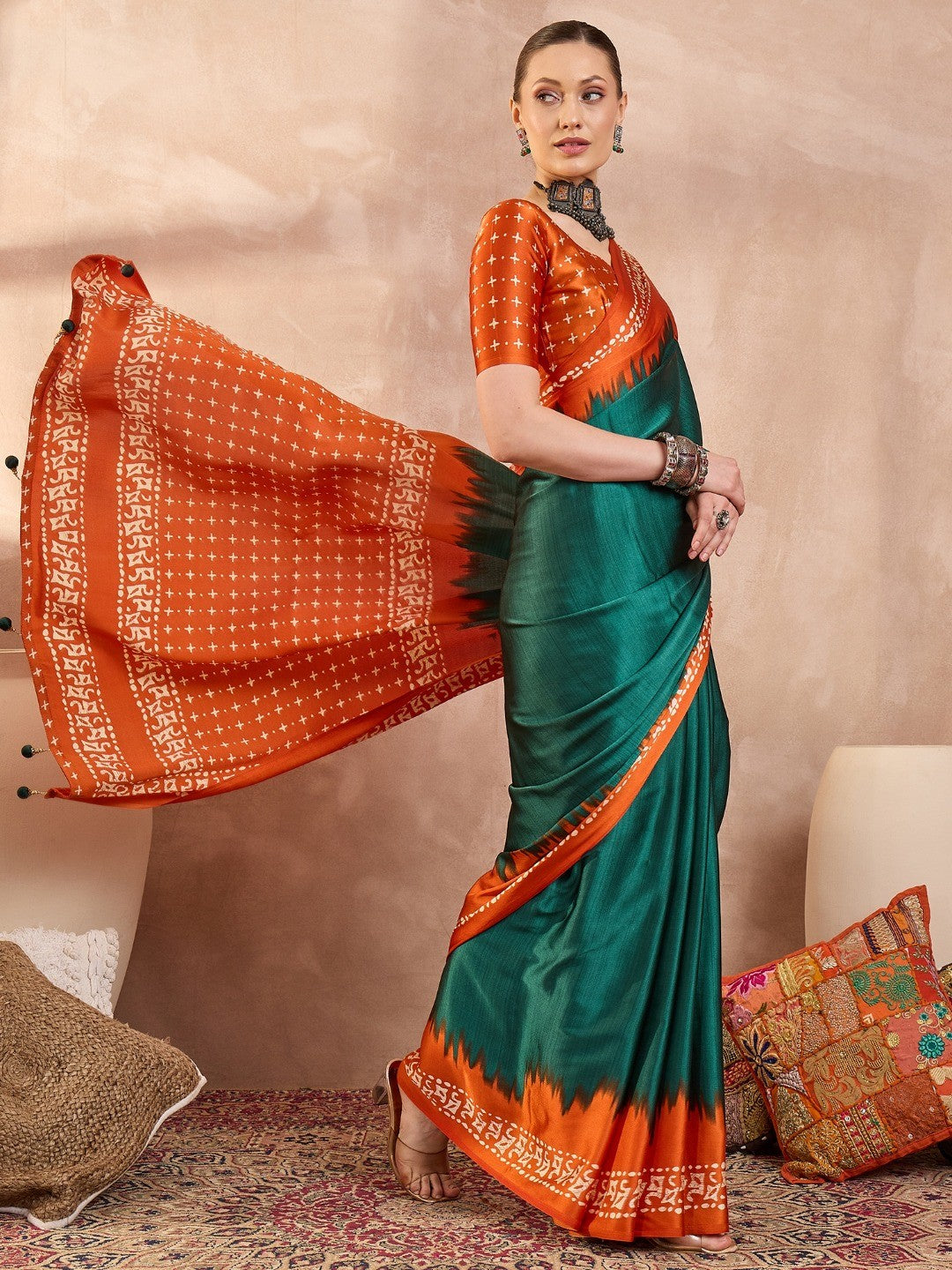 Graceful Green Satin Saree Featuring Orange Ethnic Print Border - Image 5
