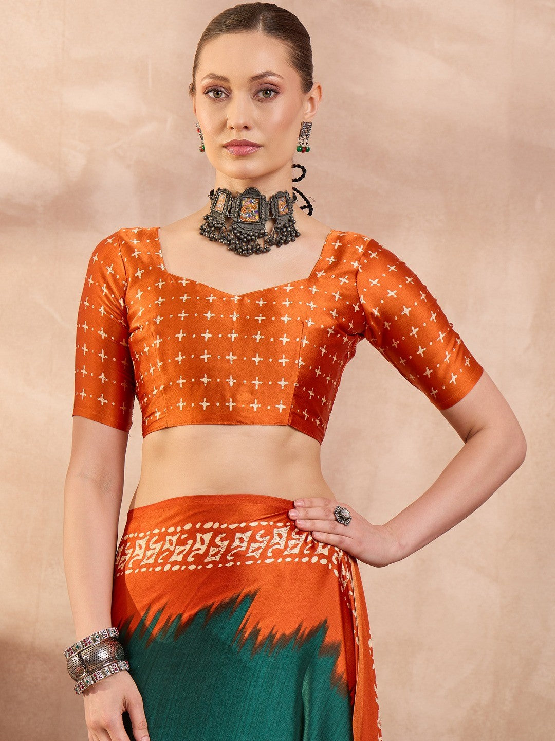 Graceful Green Satin Saree Featuring Orange Ethnic Print Border - Image 7