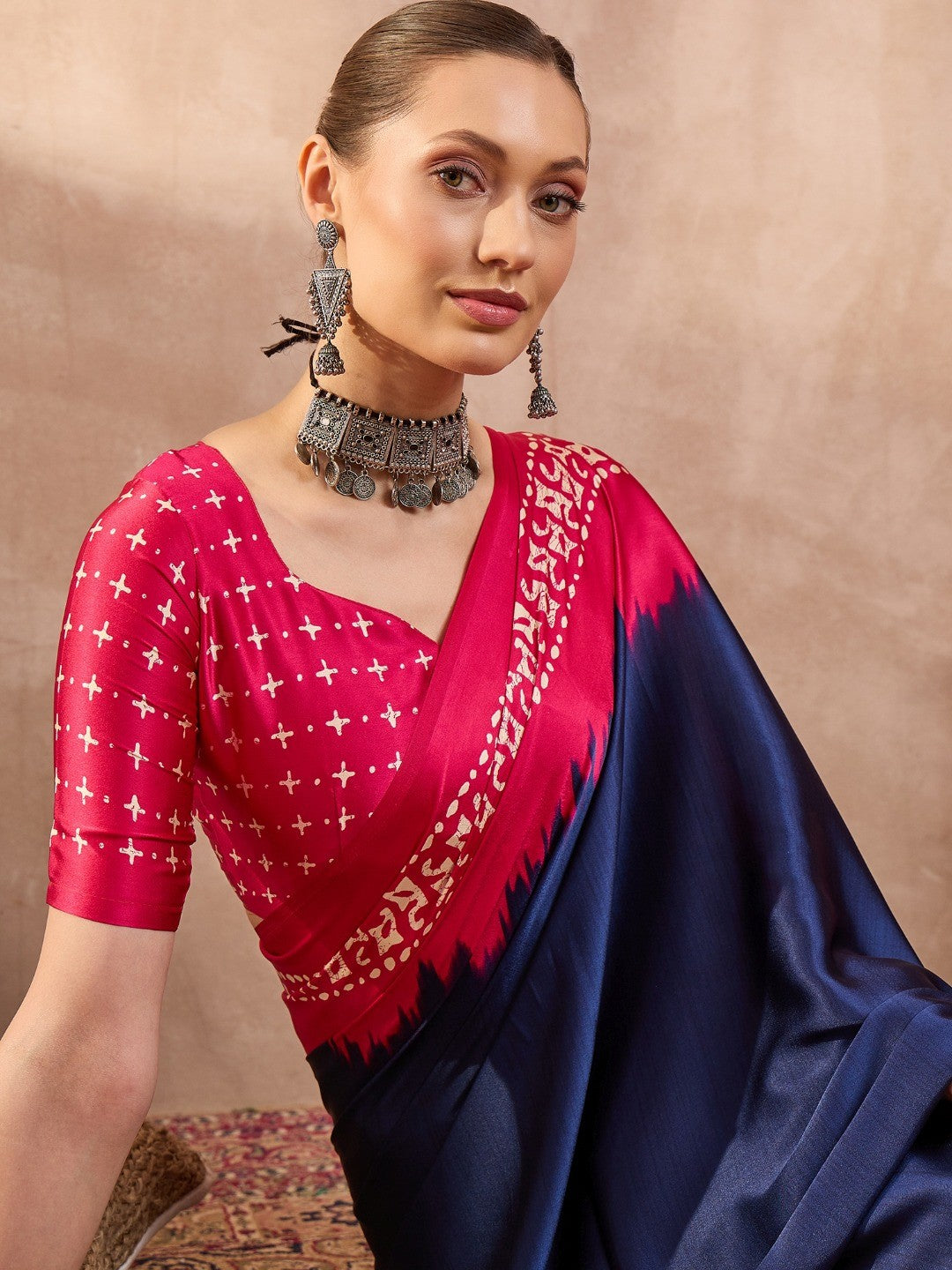 Graceful Blue Satin Saree with Soft Pink Highlights and Printed Border - Image 3
