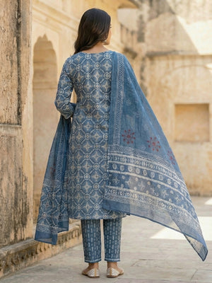 Blue Jaipuri Print Cotton Straight Cut Salwar Suit with Dupatta for Festive Occasions - Image 2