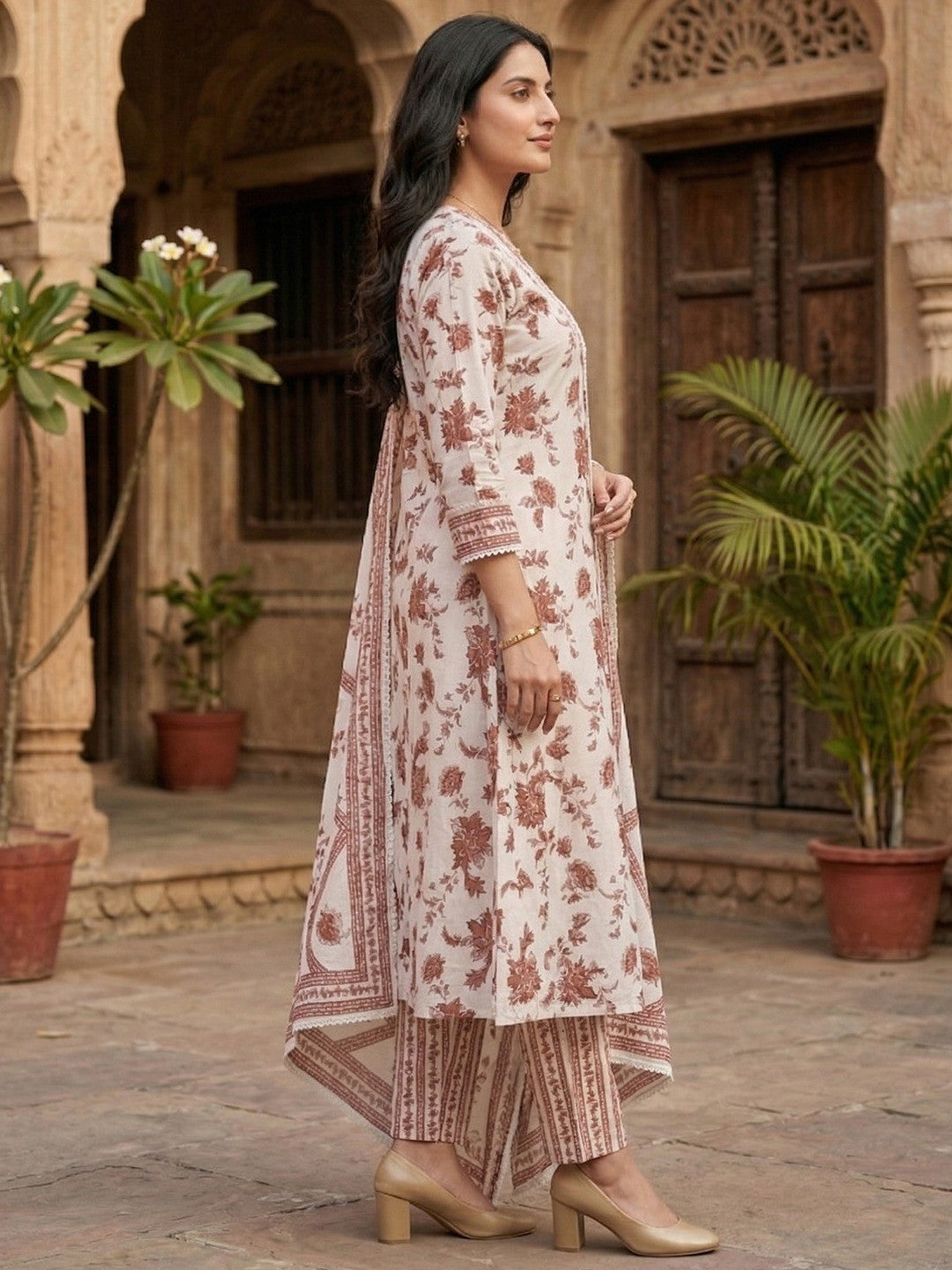 Offwhite & Rust Floral Printed Cotton Blend Salwar Suit with Dupatta - Image 3