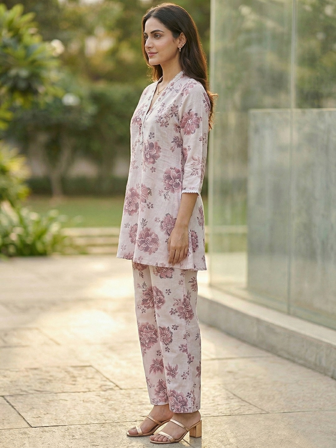 Pink Floral Print Linen Two Piece Set with Modern Patterns and Soft Feel - Image 2
